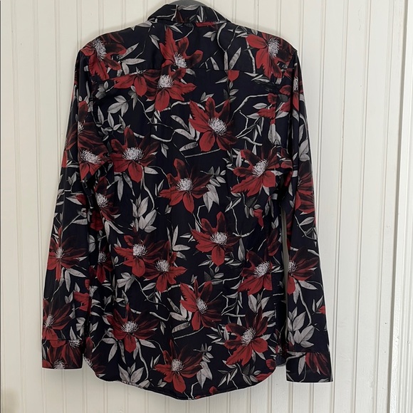 Ted Baker London size 4 men’s navy and red floral shirt - Picture 3 of 5